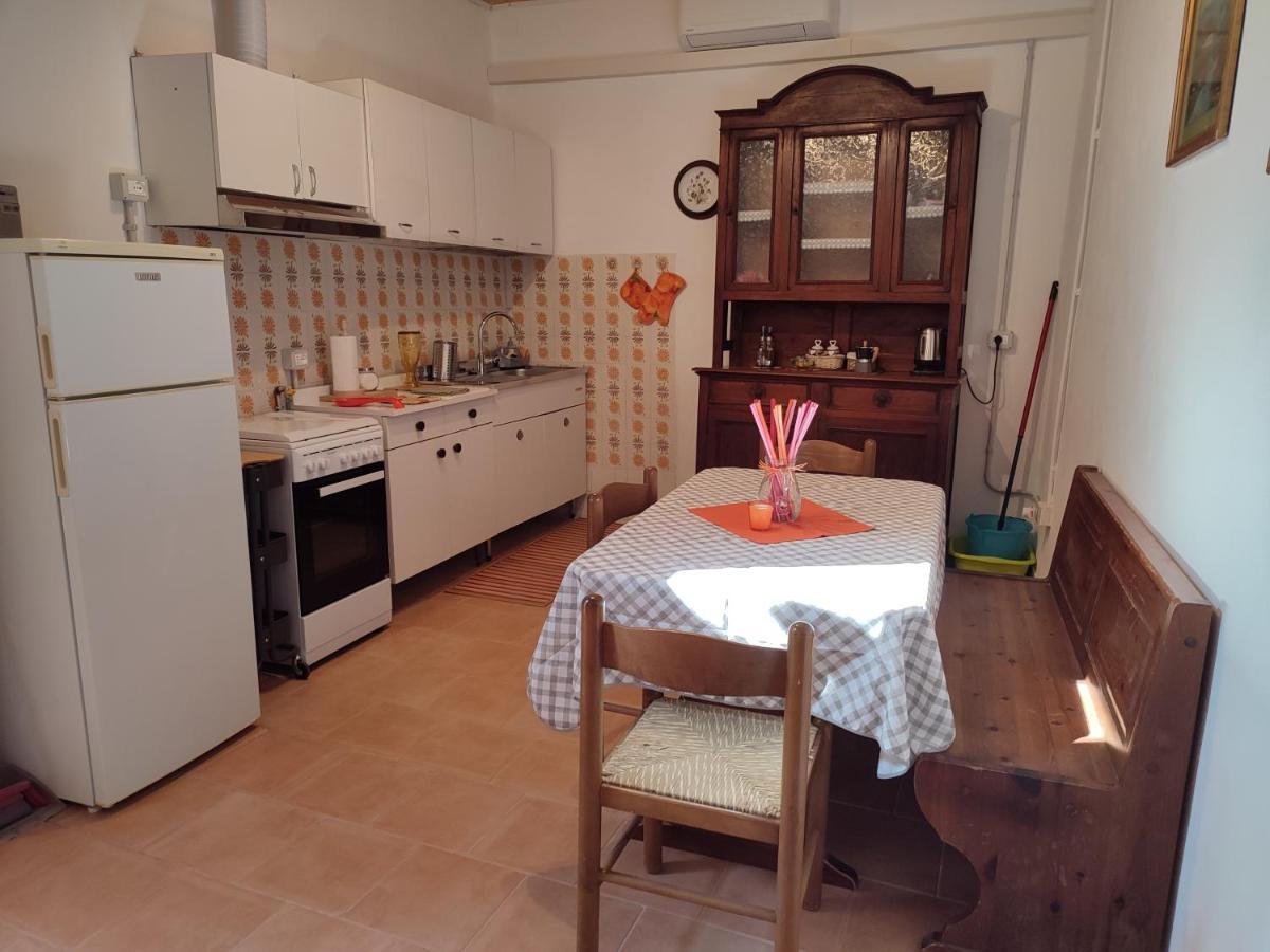 Agriturismo Nonnamelia Nasino Dış mekan fotoğraf