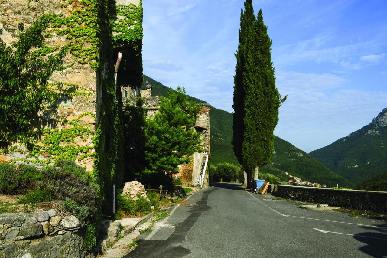 Agriturismo Nonnamelia Nasino Dış mekan fotoğraf