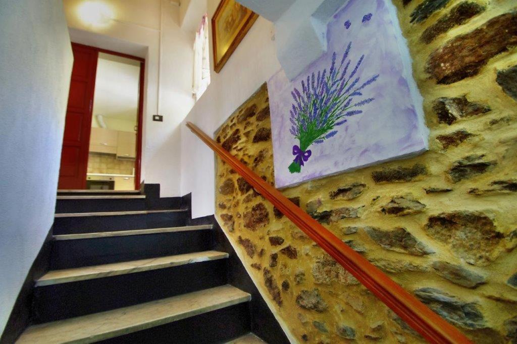 Agriturismo Nonnamelia Nasino Dış mekan fotoğraf